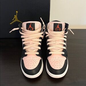 Air Jordan 1 Mid (GS) Atmosphere/Infrared 23-Black